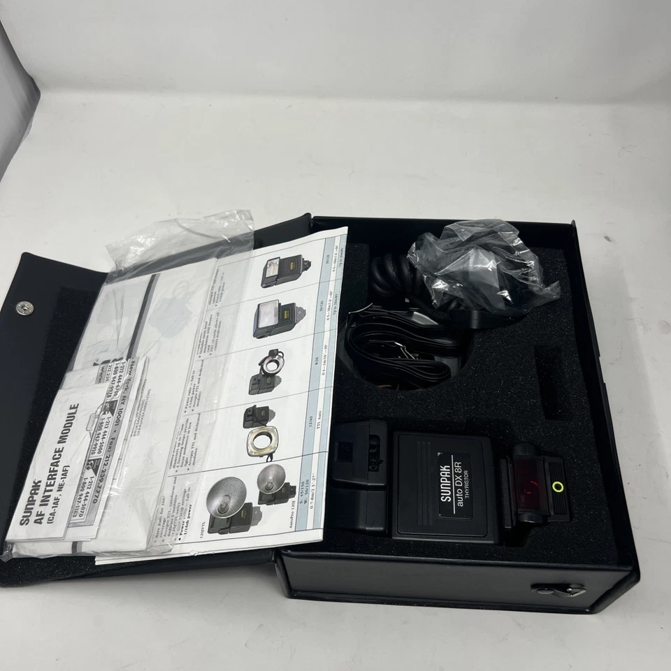 Sunpak Auto Thyristor DX-8R Ring Light Macro Flash Set 650-811 - Image 3 of 4