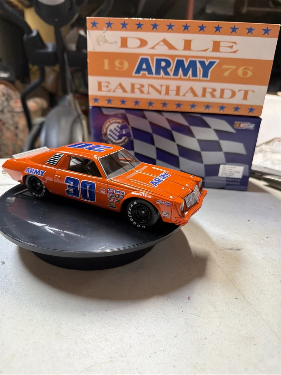Dale Earnhardt Diecast Racing Cars 1:24 1976 Vehicle Year for sale