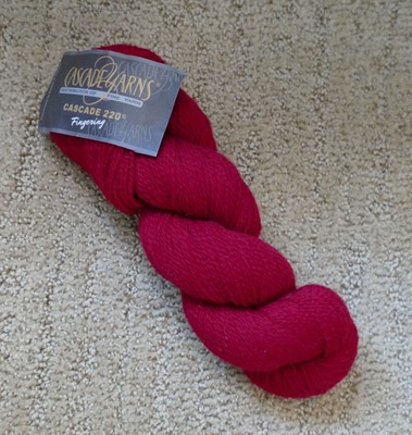 Cascade 220 Fingering  100% Peruvian Highland Wool 50g 273 yd Burgundy 9404