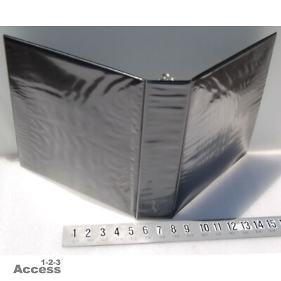 Avery ShowCase 3 Rings View Round Binder 2'' Double lock Inside Pockets Black