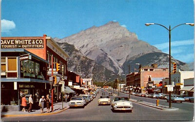 Postcard Banff Cascade Mountains Rockies Dave White Outfitter Canada D63