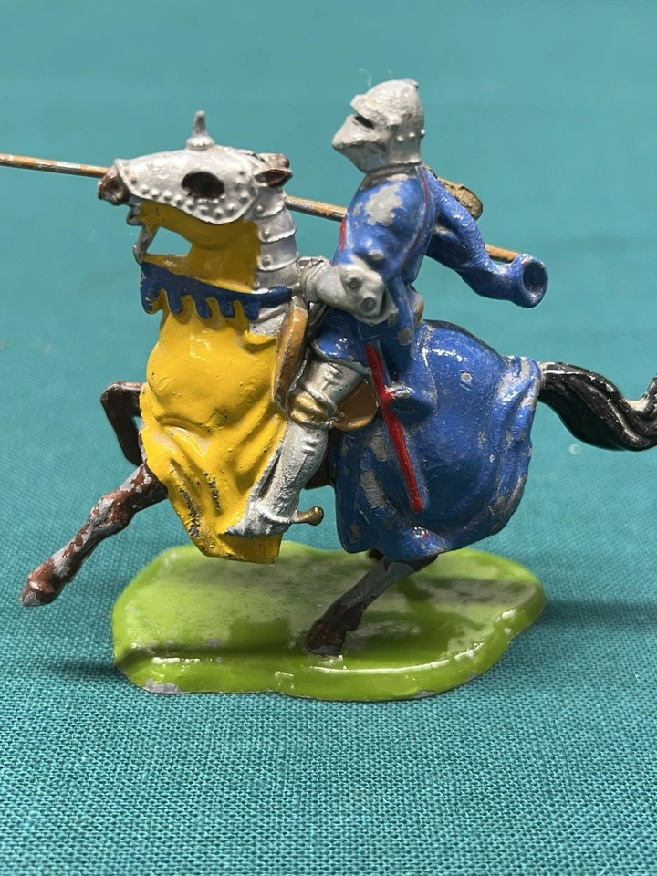 Caballeros británicos de colección de Agincourt 1663 montados en caballo azul/amarillo Foto 3 de 4