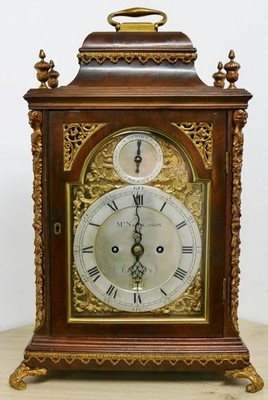 Hochwertige antike englische M. Nicolason of London Twin Fusee Verge Bracket Uhr