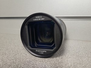 SIRUI 35mm F1.8 1.33X Anamorphic Lens (MFT Mount)