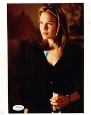 Renee Zellweger Signed Autographed 8x10 Mysterious Photo ACOA