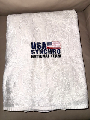 USA Synchro National Team Towel Speedo White Large Swim Team Towel Retired Logo