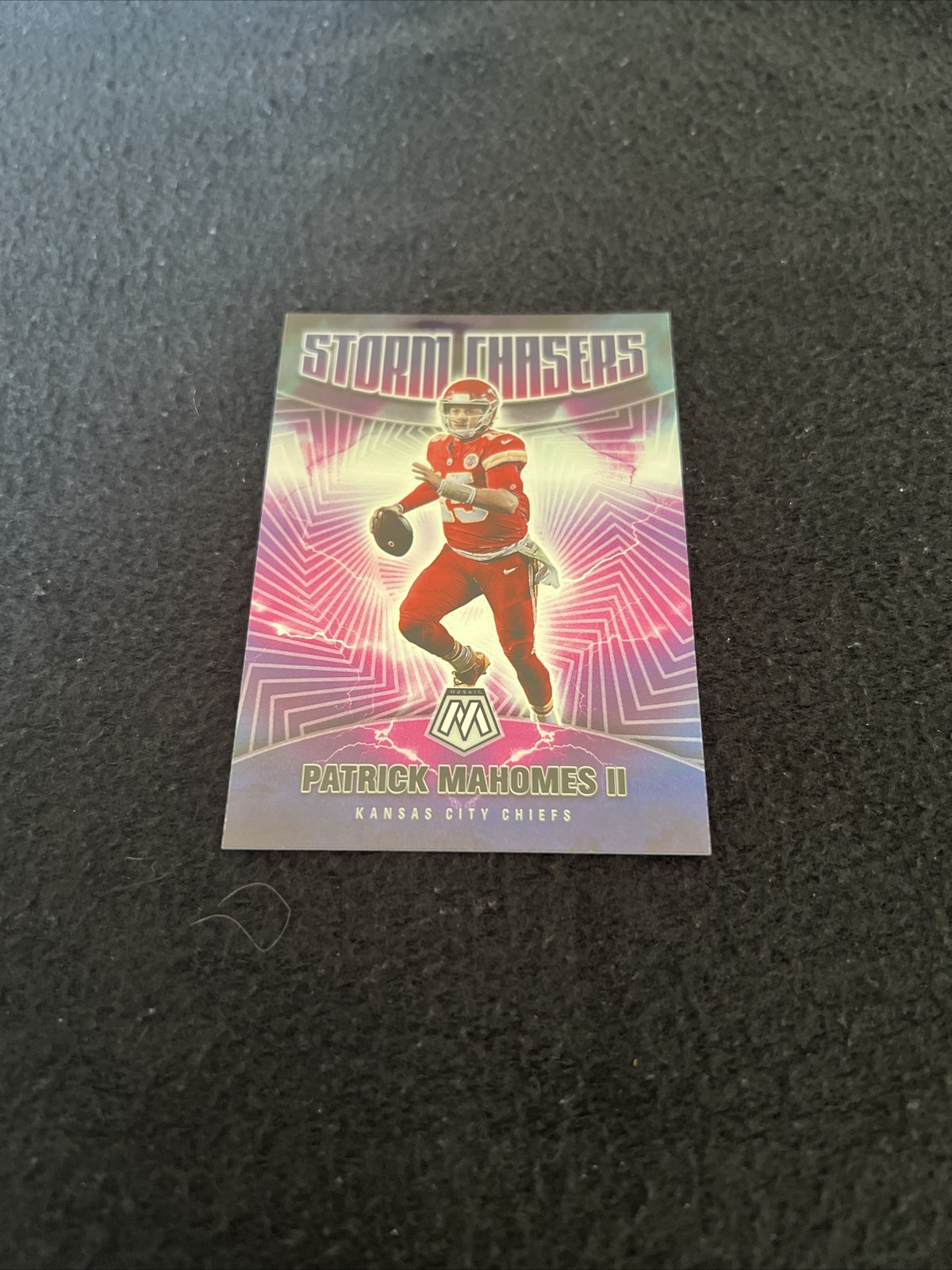 2021 Panini Mosaic Patrick Mahomes Storm Chasers Insert Card! Case Hit! 🔥
