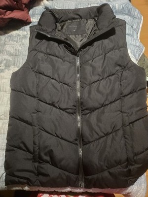 Aéropostale Women's Black Puffer Vest Size S Full Zip Sleeveless Short