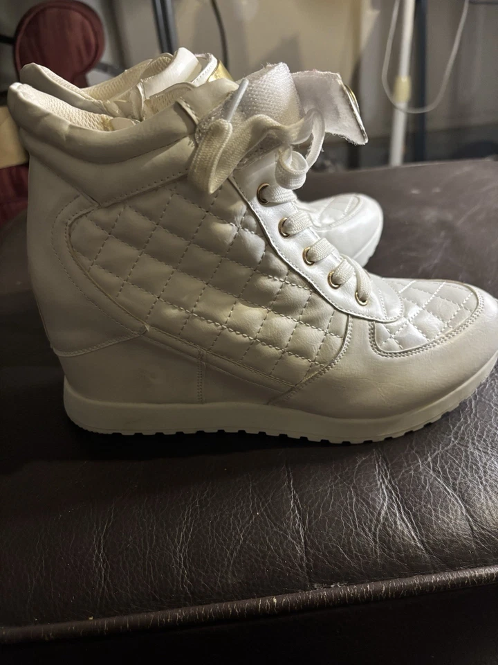 Zapatillas Mujer Talla 9.5 Zapato Dazzle Rei. Foto 2 de 4