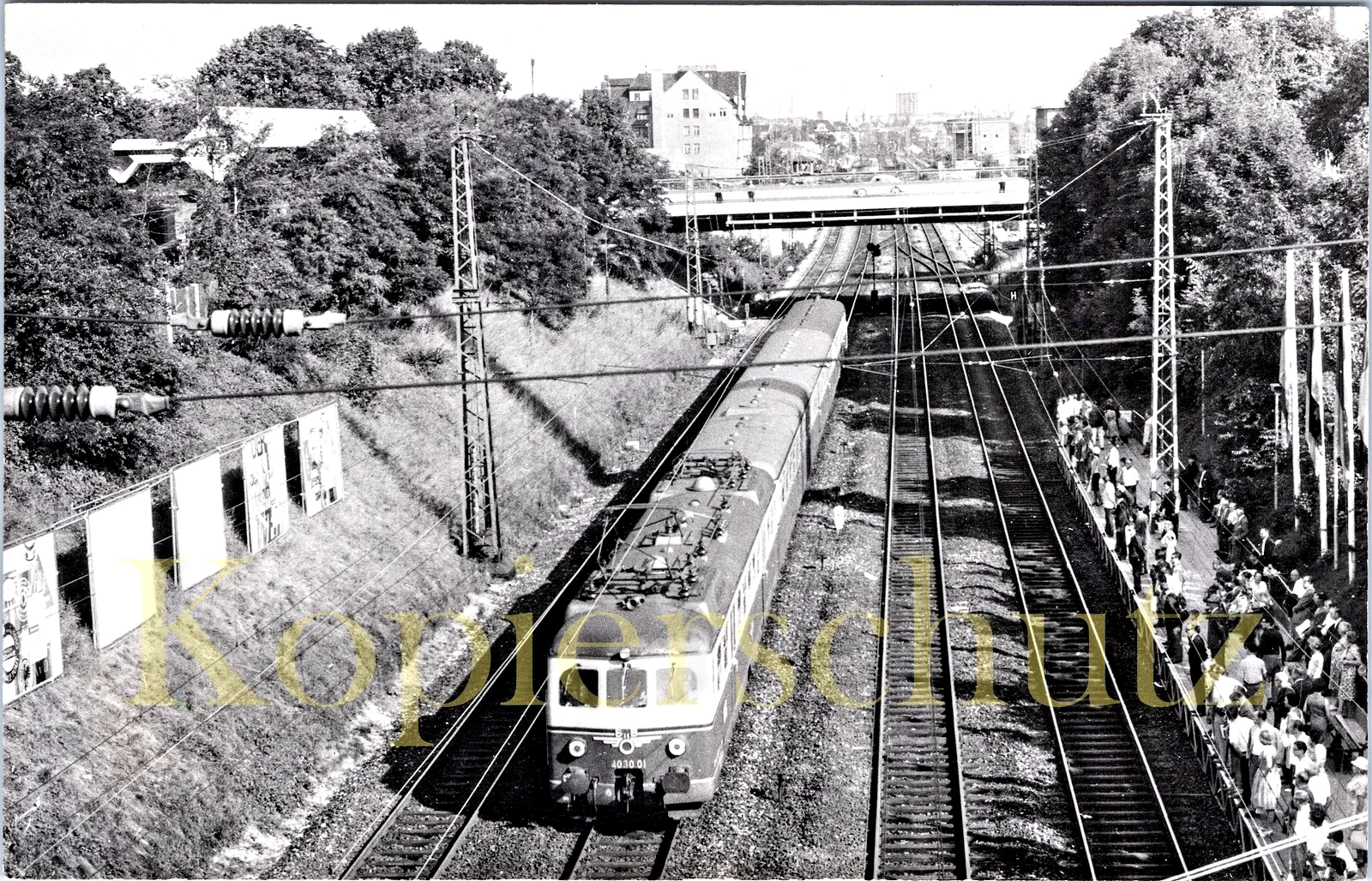 Foto - ÖBB 4030.01 als TEE in München Süd am 10.8.1965, Bellingrodt - Bild 1 von 1