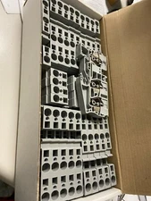 25 NEW PHOENIX CONTACT 3035288  TERMINAL BLOCK