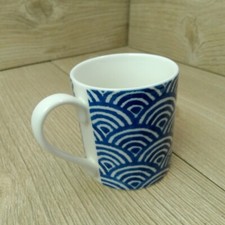 Queens  Churchill Sieni Mug Agawa Blue and White Fans Fine China Mug