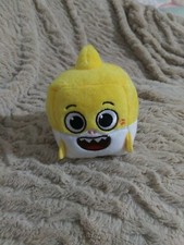 WowWee Pinkfong Baby Shark Official Song Musical Yellow Plush Cube