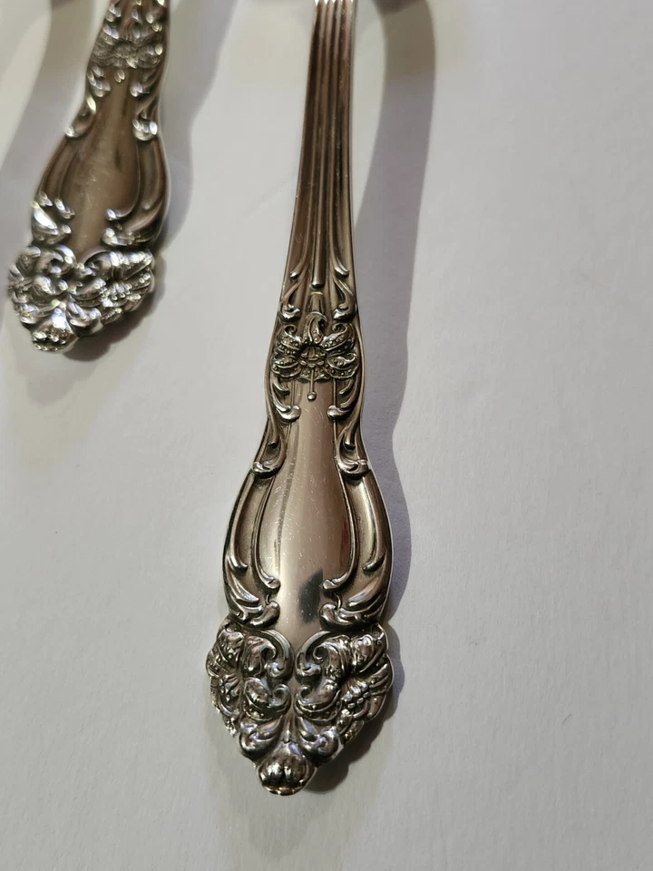 4 8 1/4" Serving Spoons Reed & Barton TIGER LILY Festivity Lot Silver Plate - Image 2 of 4