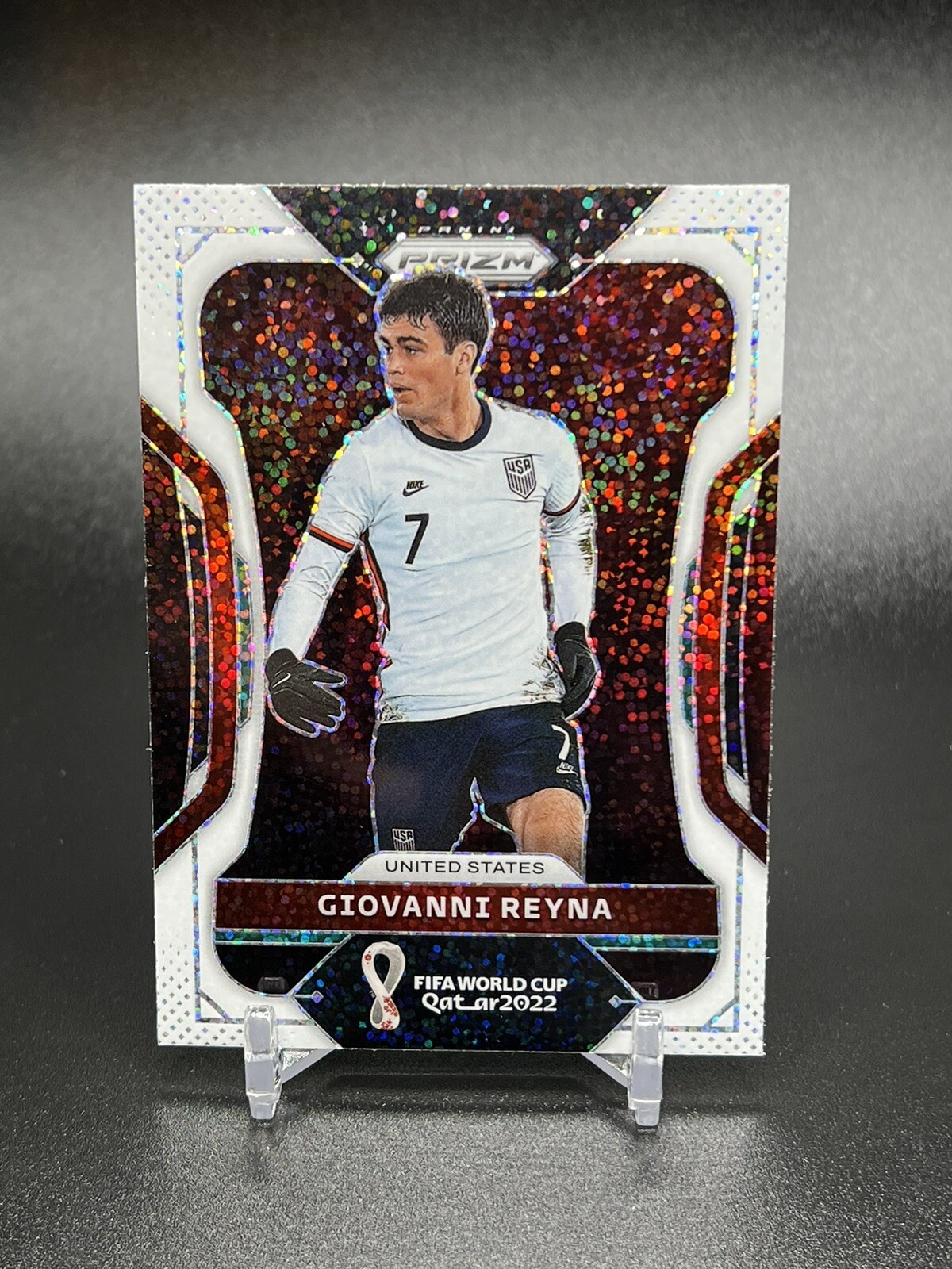 2022 Panini Prizm World Cup Giovanni Reyna White Sparkle SP