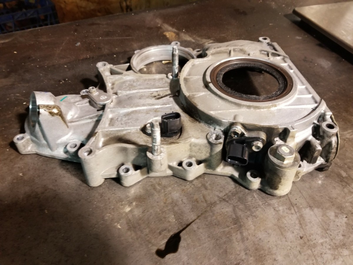 2007-2010 Chevy GMC 6.6 LBZ LMM Duramax Engine Timing Cover