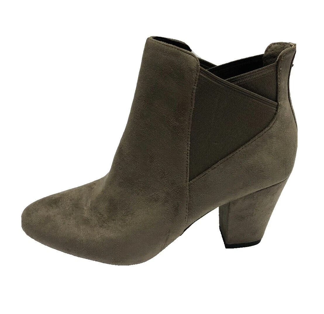 BCBGeneration Women's Suede Upper