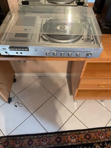 stereoanlage Crown SHC-6100 mit Casette, Radio, Plattenspieler, Boxen