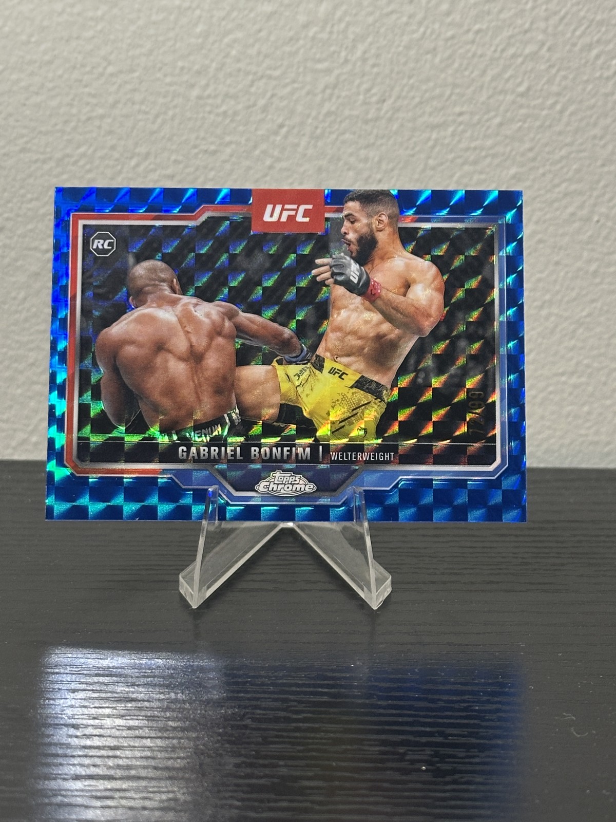 2025 Topps Chrome UFC - Gabriel Bonfim #26 Blue Geometric Refractor /99 (RC)