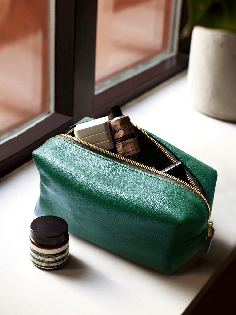Green Leather Toiletry Bag | Vintage Style Travel Makeup Bag | Retro Organizer