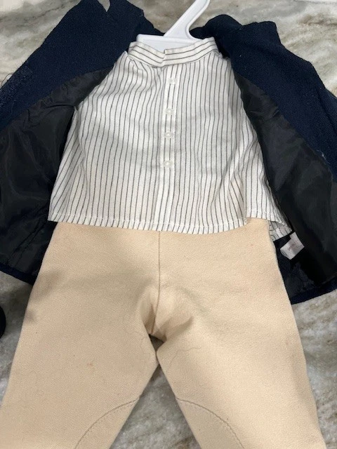 Juego de ropa ecuestre para muñeca American Girl Foto 2 de 4