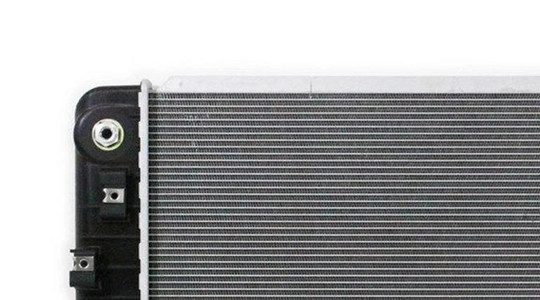 Nuevo radiador para Chevrolet Impala Impala Limited 2012-2016 3,6 L Foto 3 de 4