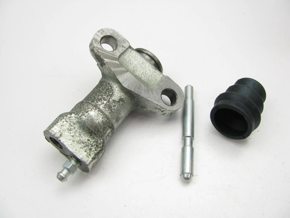 Wagner SC103496 Clutch Slave Cylinder For 1986-1992 Nissan D21 - Image 2 of 3