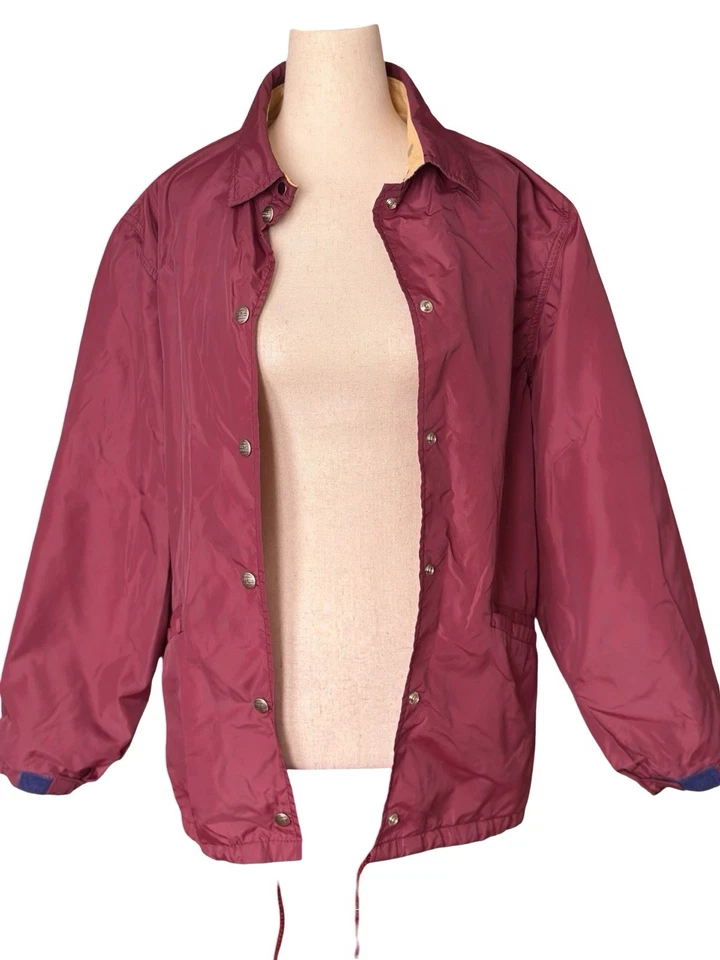 Chaqueta LL Bean De Colección Años 70 Para Mujer Mediana Nylon Borgoña Logo Broches Forro Gamuza Foto 2 de 4