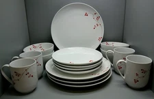 Mikasa RED BERRIES 16-piece Set for 4 Mugs, Dinners, Salad, Bowls