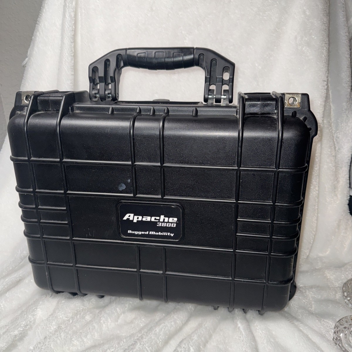 APACHE 3800 Weatherproof Protective Case With Padding Camera Tools