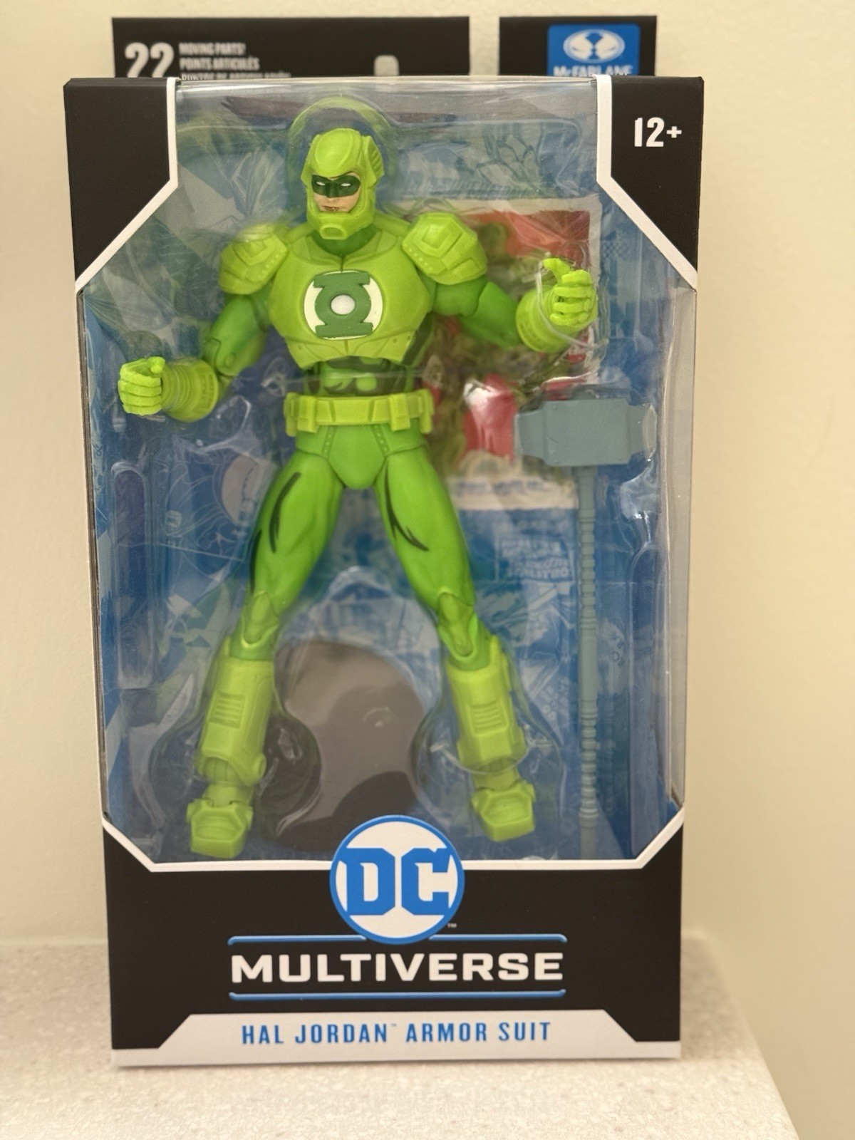 new McFarlane DC Multiverse Green Lantern Armor Suit Hal Jordan In Hand