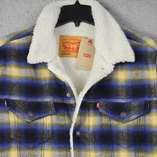 Levis Sherpa Trucker Jacket Mens MEDIUM Blue Plaid OUTDOOR SNAP RED TAB NWT