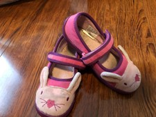 clarks doodles sandals machine washable