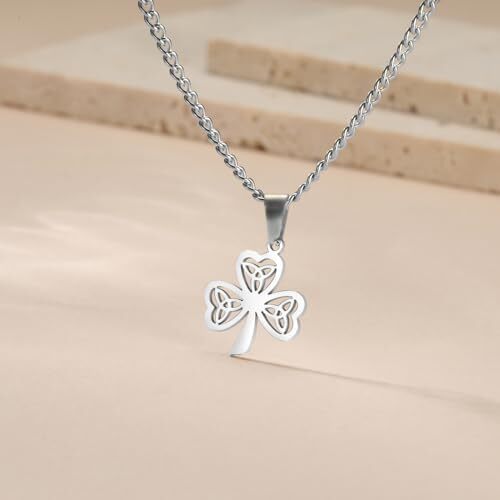 CELTIC SHAMROCK Necklace Pendant Pewter Clover St Patrick's Day Irish Good Luck