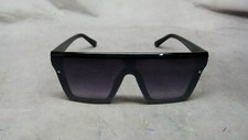 20165GR Iconic Square Shield Sunglasses UV400 Black