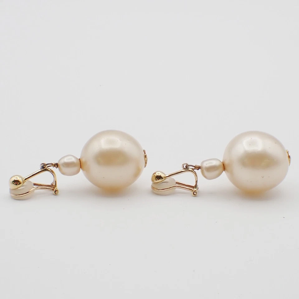 CHANEL CC Logo Imitation Pearl Dangle Drop Earrings Clip-On White GHW 36RF369 - Image 4 of 4