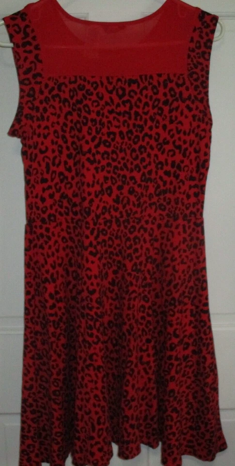 Vestido Guess Niñas Talla 16 Niñas Estampado Leopardo Rojo Negro Foto 4 de 4