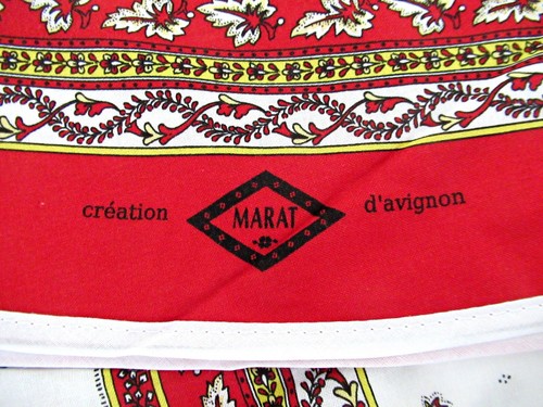 FRENCH PROVENCAL 100% COTTON 71" ROUND TABLECLOTH "AVIGNON ROUGE" MADE IN FRANCE - Picture 14 of 15