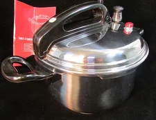 New (without Box) Bene Casa BC-33868 5.3 Quart SS PRESSURE COOKER