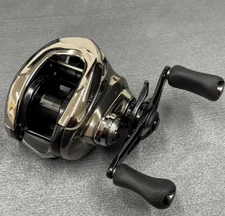 Shimano 21 Antares DC HG Right-Handed Reel from japan