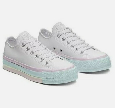 Sz. 7.5 Women's Converse Leather Platform Chuck Taylor, 566156CWhite/Lilac/Blue