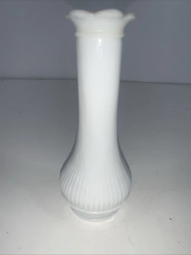 VTG  RANDALL White Milk Glass Ribbed Bud Vase ~ Pin Stripe, 6", Scalloped As Is.