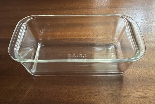 PYREX Vintage 1970s No. 213 Clear Glass Loaf Pan 1.5 qt. 22x11x6 cm Baking Dish