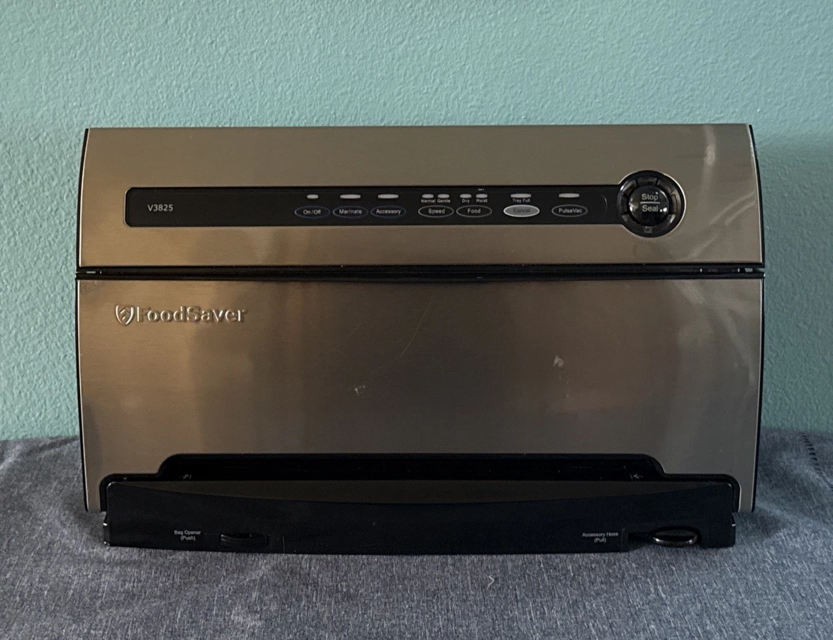 FoodSaver V3825 Automatic Vacuum Sealer - Tested & Working
Opens in a new window or tab