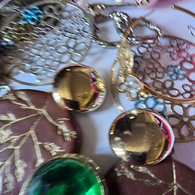 12 bijoux rétros à porter cet hiver - Marie Claire