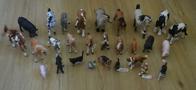 Schleich  Farm Life Bauernhoftiere Pferde Esel Hunde Katzen Kühe Schafe 2015 