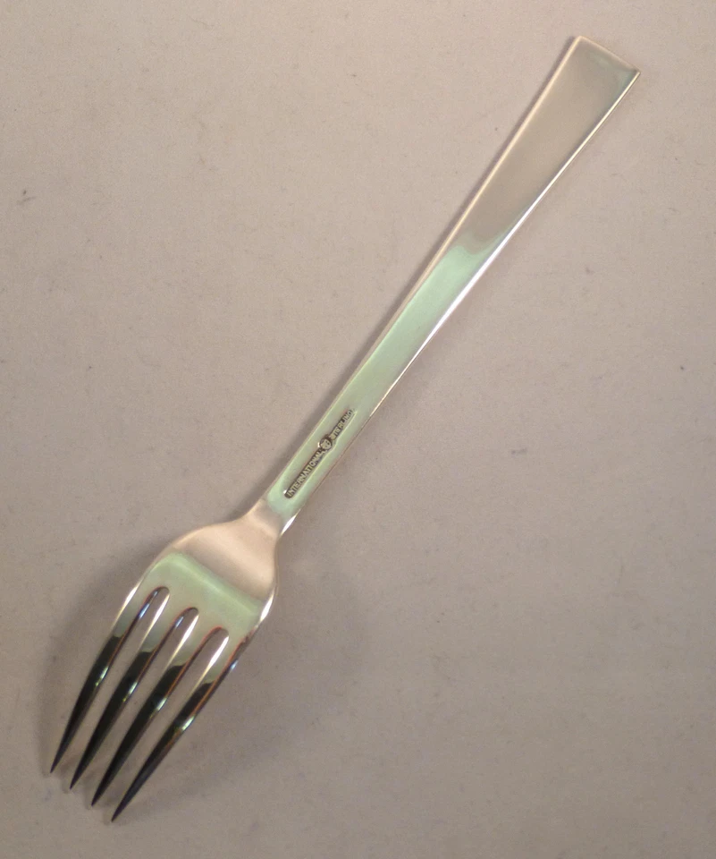 Tenedor(s) de almuerzo Continental-International Sterling Foto 3 de 4