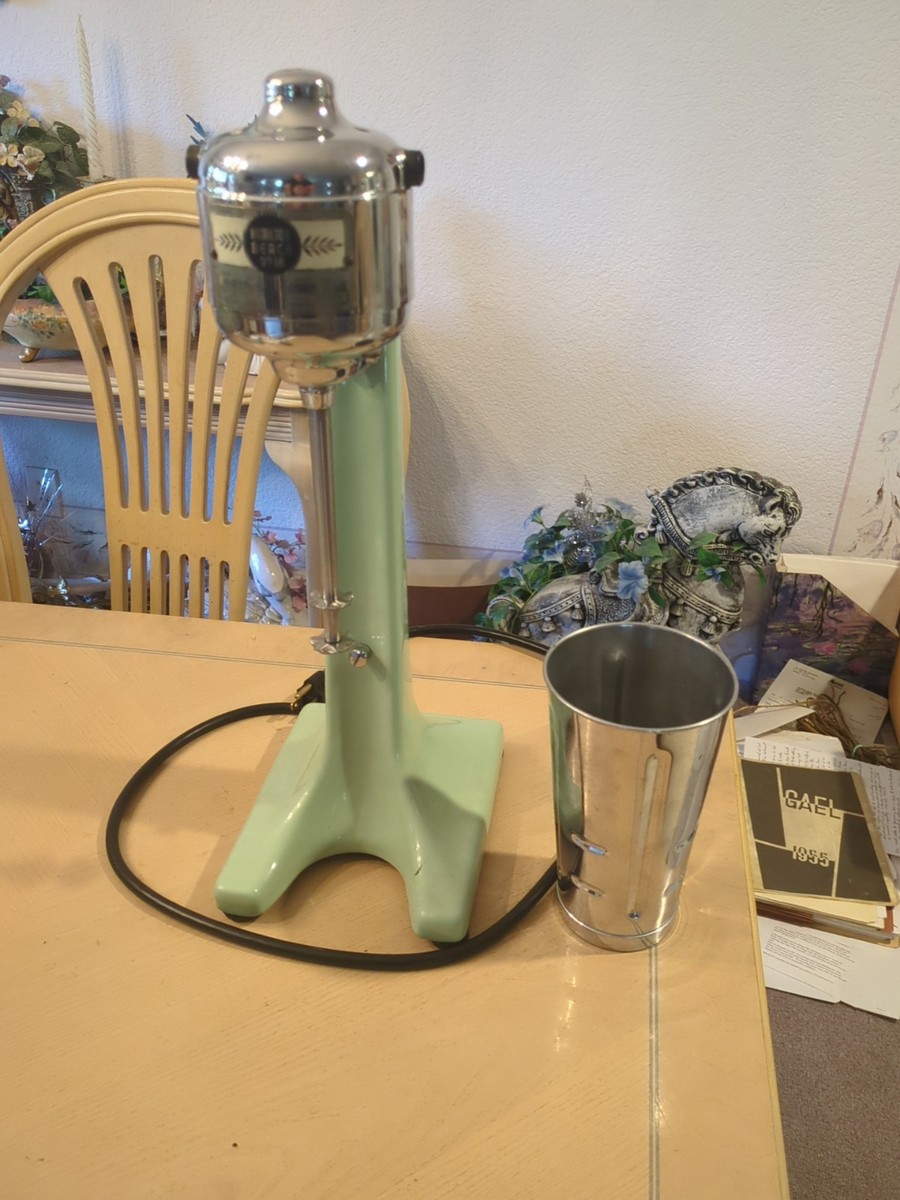 Vintage Hamilton Beach Milkshake Mixer Model 18 Malt Blender Green