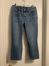 Women's Size 8, "Seven7" Cropped Skinny Jeans Medium Blue Wash