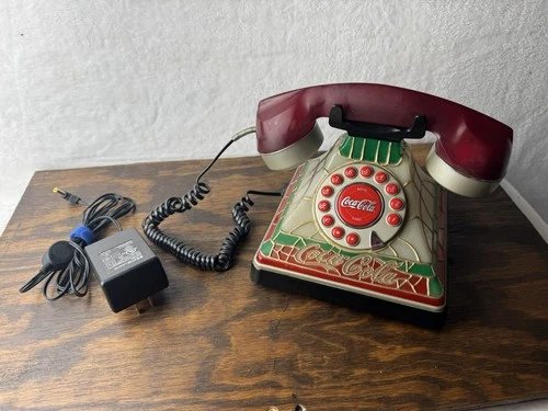 Vtg Coca Cola Tiffany Style Stained Glass Look Telephone w/ Light 2001